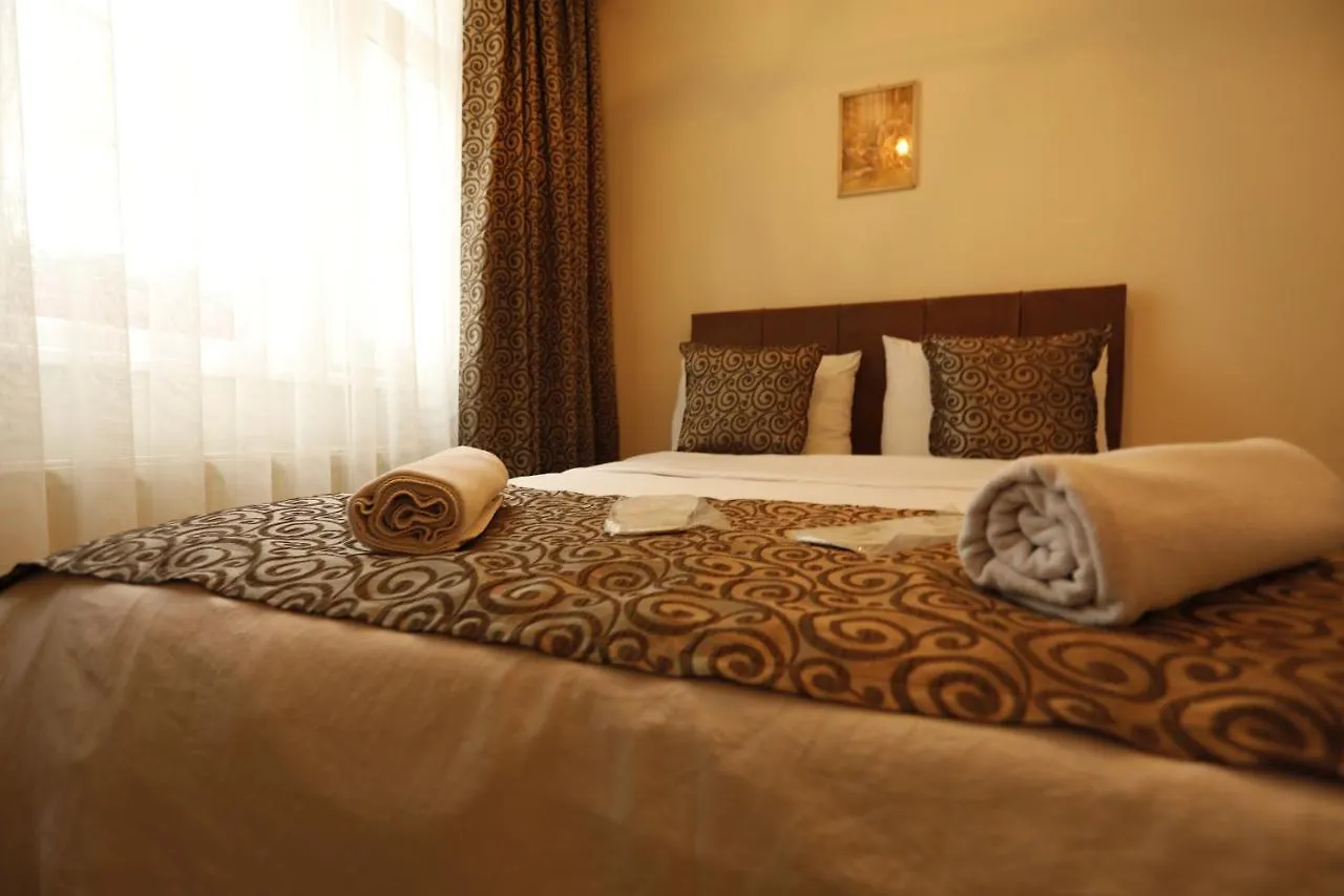 Hotel 61 İstanbul 2*,